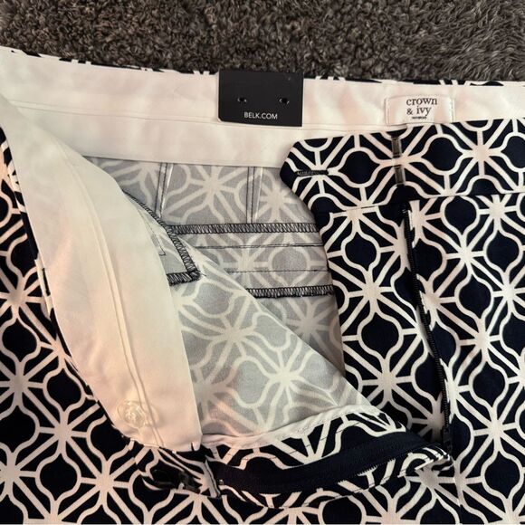 Crown & Ivy Navy and White Geometric Pants Plus, Curvy 20W - Picture 3 of 4